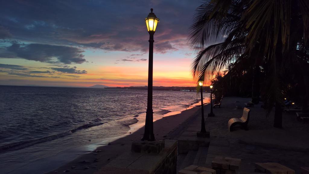 Dynasty Mui Ne Beach Resort Phan Thiet Exterior foto